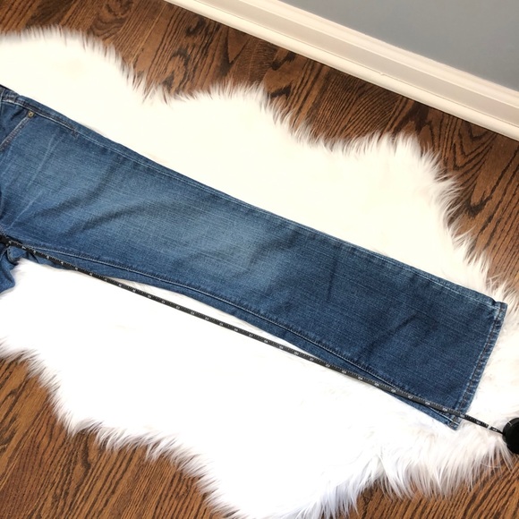 Old Navy Jeans - Picture 10 of 11